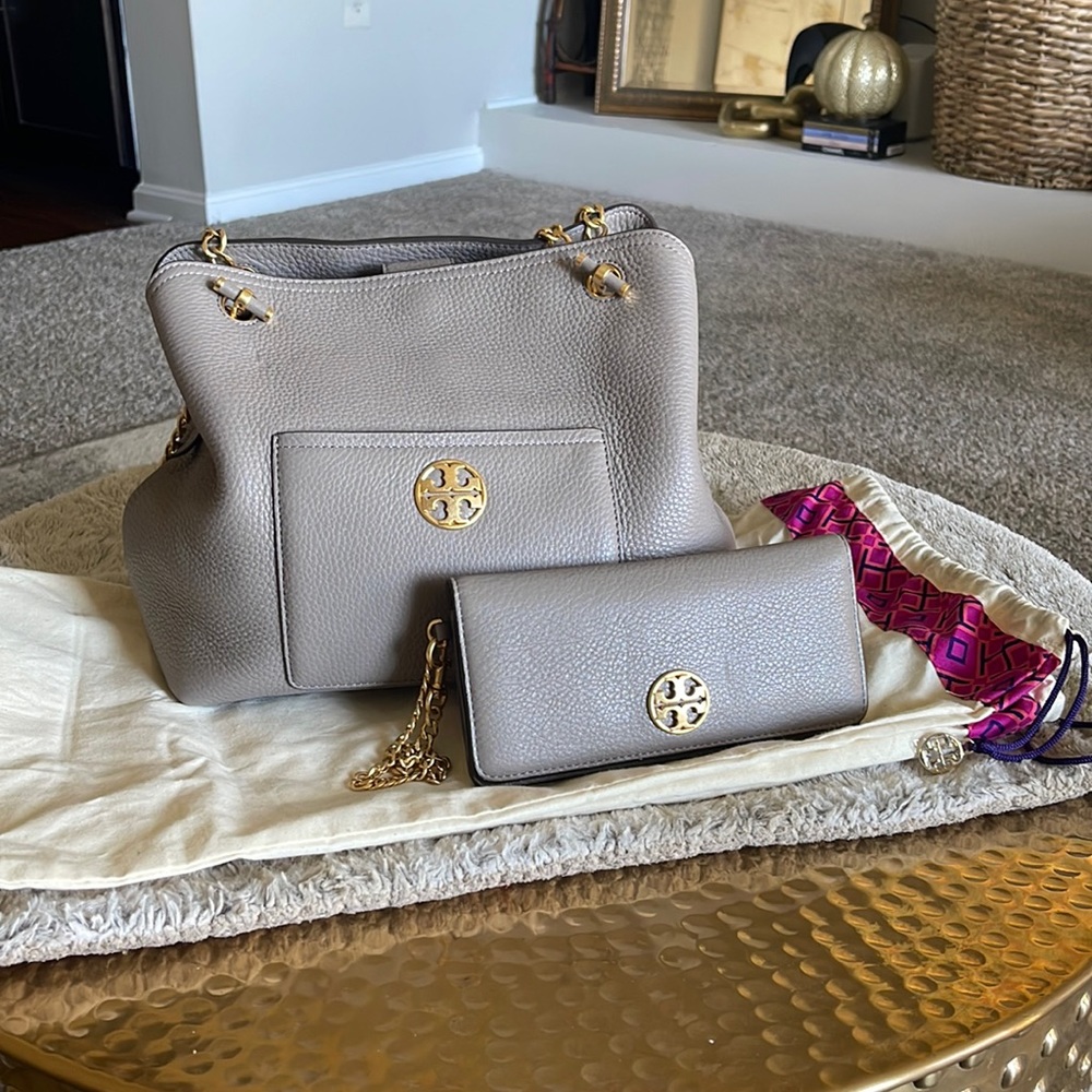 Tory Burch Chelsea Slouchy Tote Handbag and Wristlet, Grey Heron, Pre-owned